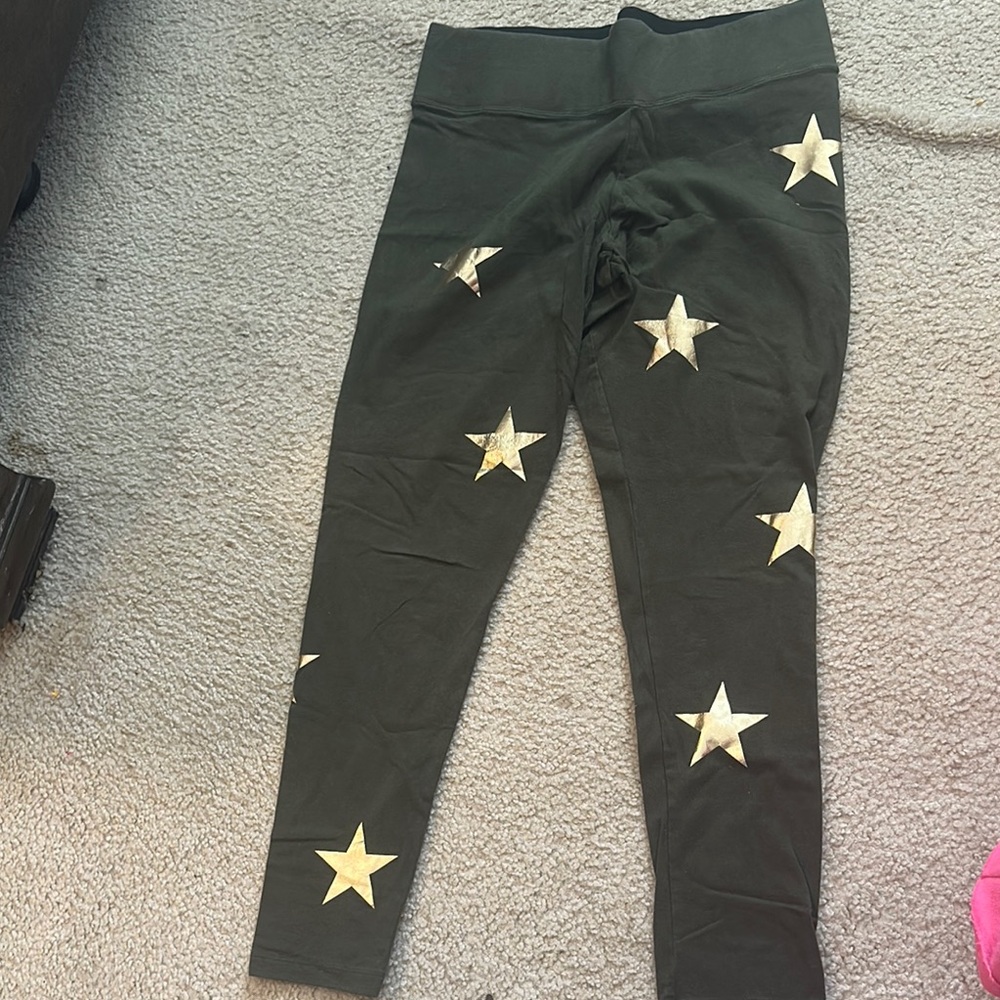PINK Victoria's Secret Green and Gold Star Leggings